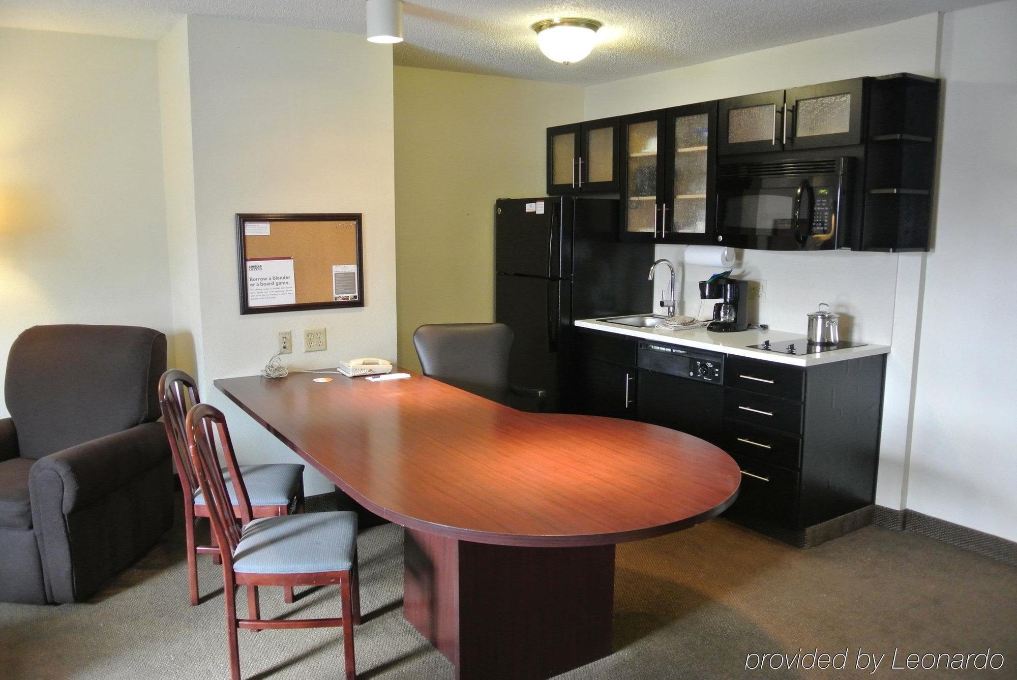 Candlewood Suites Washington-Fairfax By Ihg Eksteriør billede
