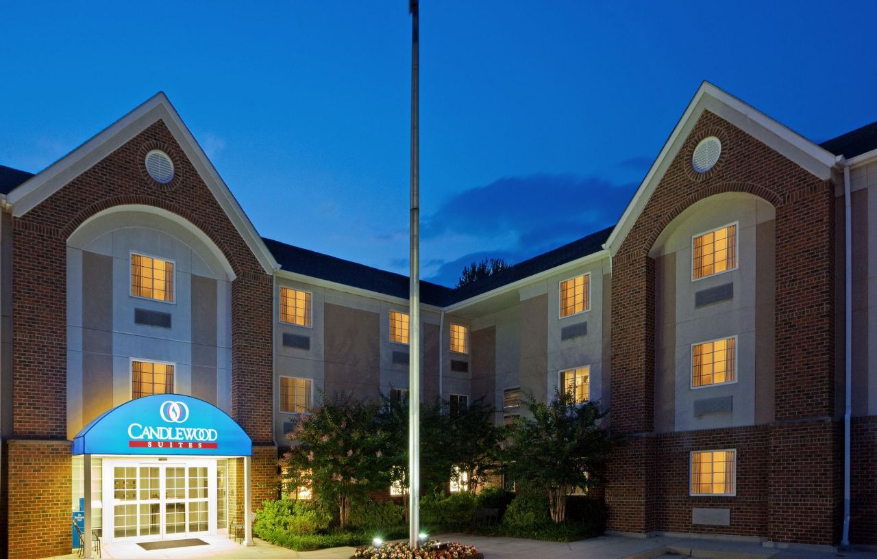 Candlewood Suites Washington-Fairfax By Ihg Eksteriør billede